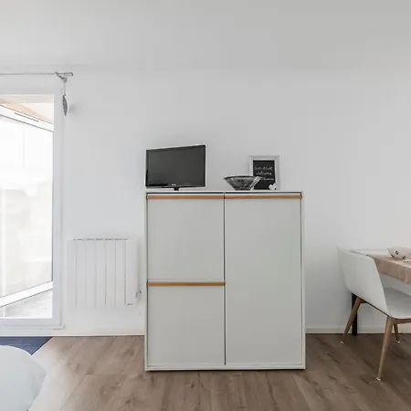 Avec Parking, Clim, Balcon, Proche Tram Apartman Grenoble