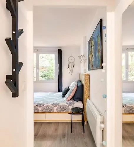 Daire Avec Parking, Clim, Balcon, Proche Tram